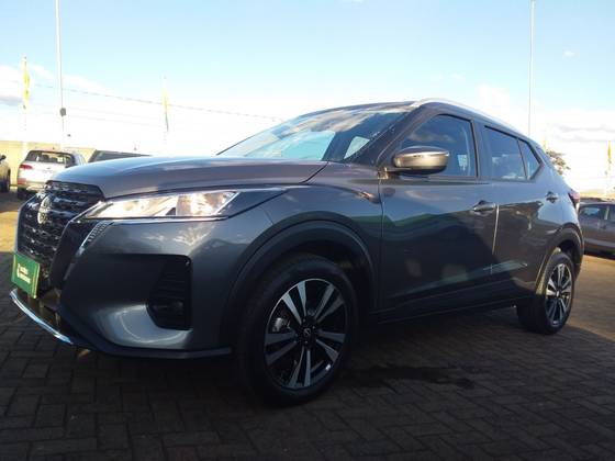 NISSAN KICKS PLAY 1.6 16V FLEXSTART SENSE XTRONIC NISSAN KICKS PLAY 1.6 16V FLEXSTART SENSE XTRONIC
